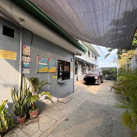 Danao Lc Bayview Lägenhet Exteriör bild